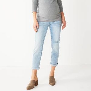 Maternity cropped over the belly jeans